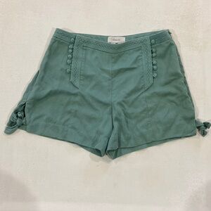 Adorable elevenses Shorts - so much detail